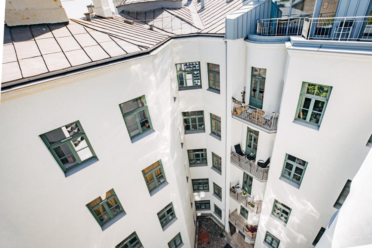 Constantine Apartments Riga Exterior photo